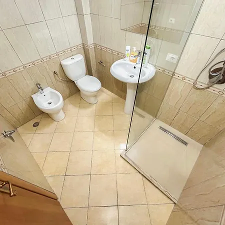 2 Bedroom 980 Apartment